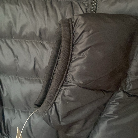 NWT Men’s Light Down Puffer L Black - Picture 4 of 9